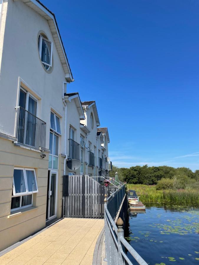 Five Bedroom Waterfront House Carrick-on-Shannon Exterior foto